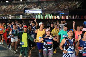 BIB: 
                            <button type="button" onclick="openModal(23730970)" class="btn btn-primary btn-sm float-right btn-popup" data-toggle="modal" data-target=".modal-high-quality">
                        <i class="fas fa-shopping-cart"></i> Add to Cart
                    </button>
                                            <button type="button" onclick="isThisMe(23730970, true)" class="btn btn-success btn-sm float-right btn-popup btn-isme hidden" data-toggle="tooltip" data-placement="bottom" title="นี่คือรูปของคุณใช่ไหม คลิกที่นี่เพื่อเอาเข้าอัลบั้ม">
                        <i class="fas fa-plus"></i> Add to album
                    </button>
                    <button type="button" onclick="isThisMe(23730970, false)" class="btn btn-warning btn-sm float-right btn-popup btn-isnotme hidden">
                        <i class="fas fa-ban"></i> Remove from album
                    </button>